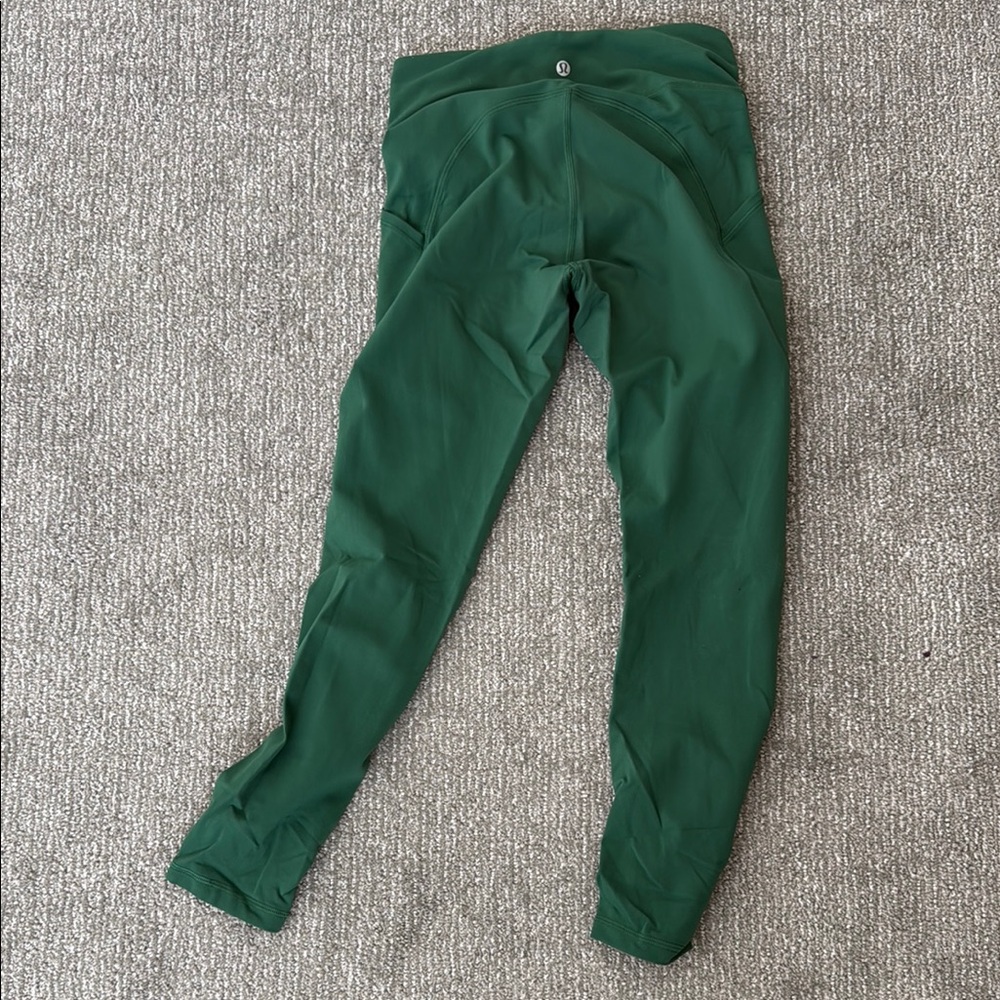 Lululemon Size 8 Align with pockets